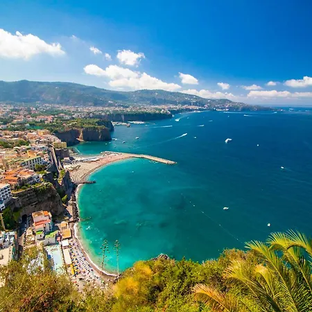 Confort Holidays فندق مبيت وإفطار